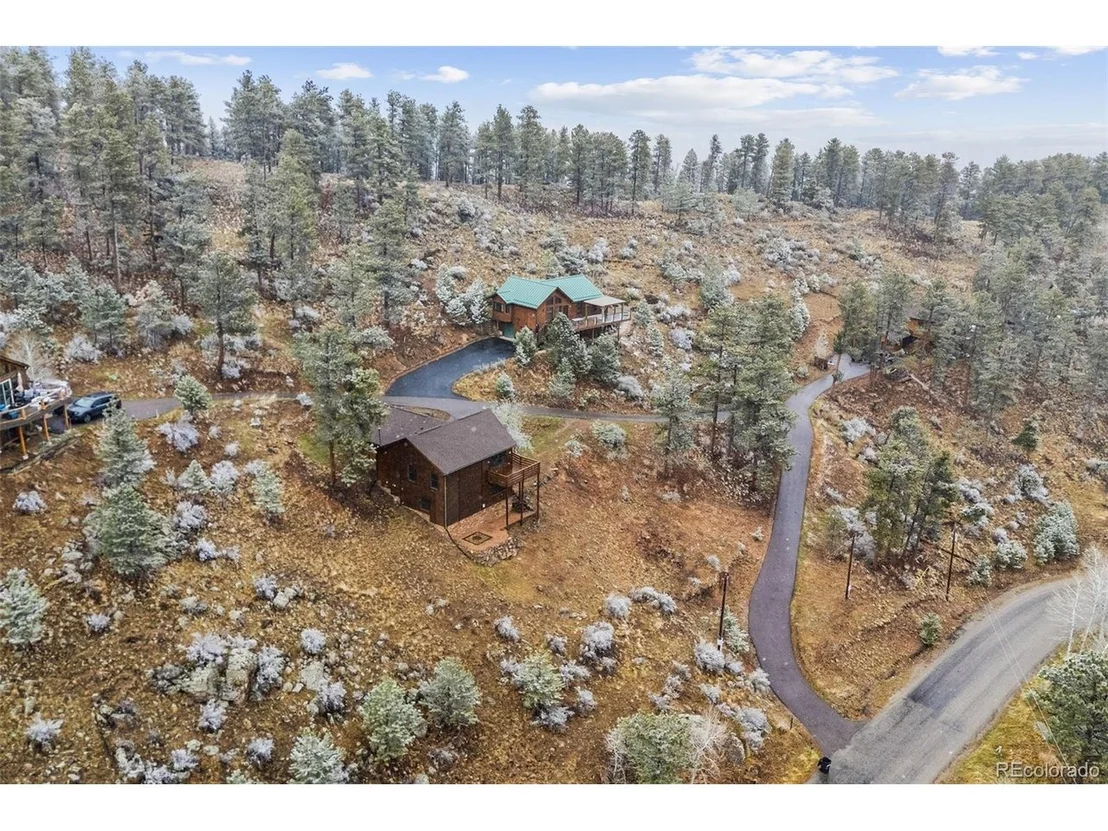 Photo of 745 N Pine Dr