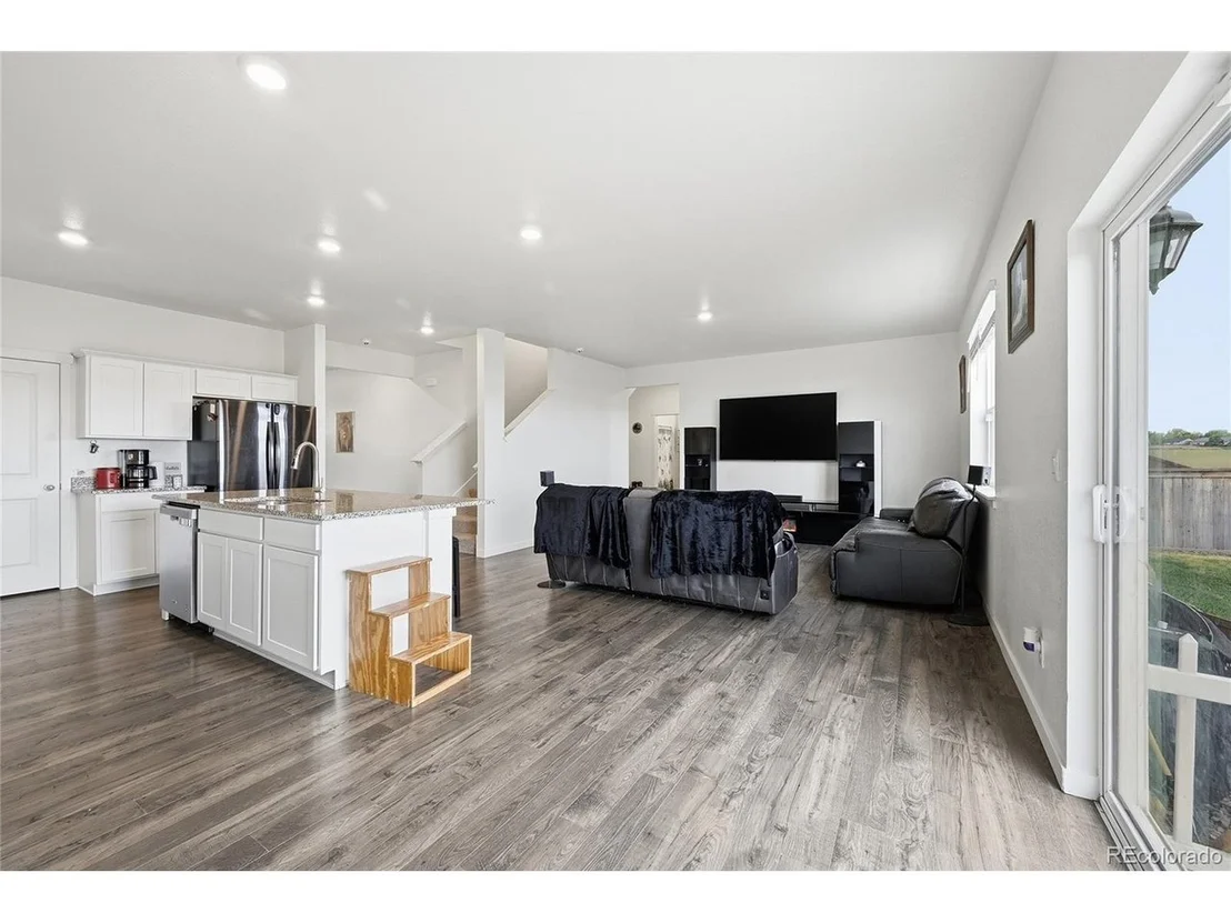 Photo of 281 Raven Ln