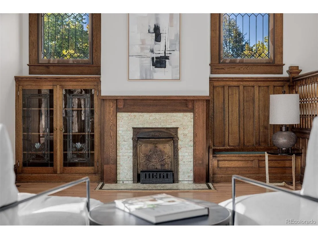 Photo of 2582 Eudora St