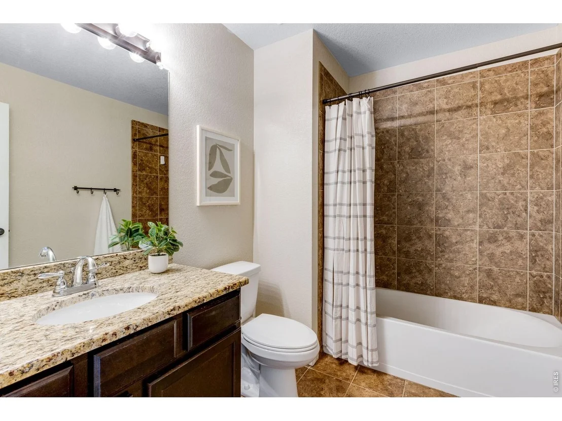 Photo of 405 Audubon Blvd