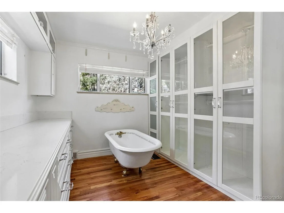 Photo of 345 Grape St