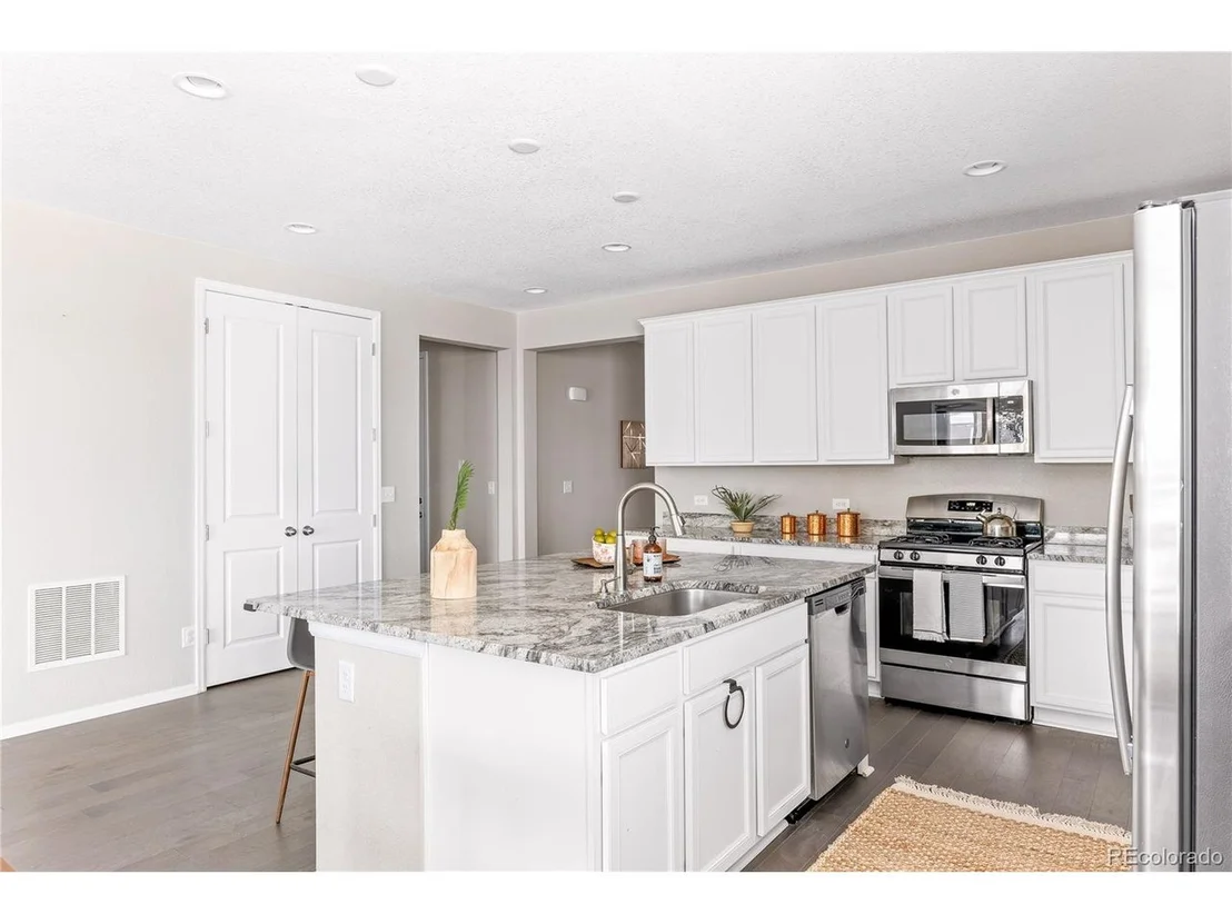 Photo of 1855 Paley Dr
