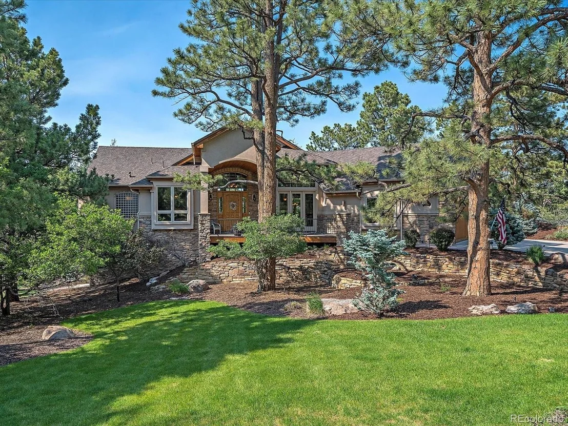 Photo of 8881 Windhaven Dr