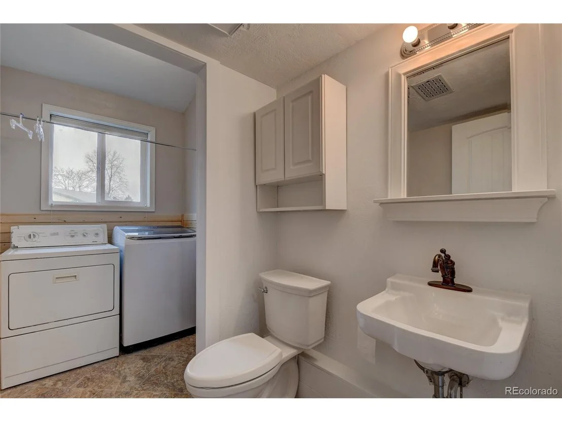 Photo of 7318 Deframe Ct
