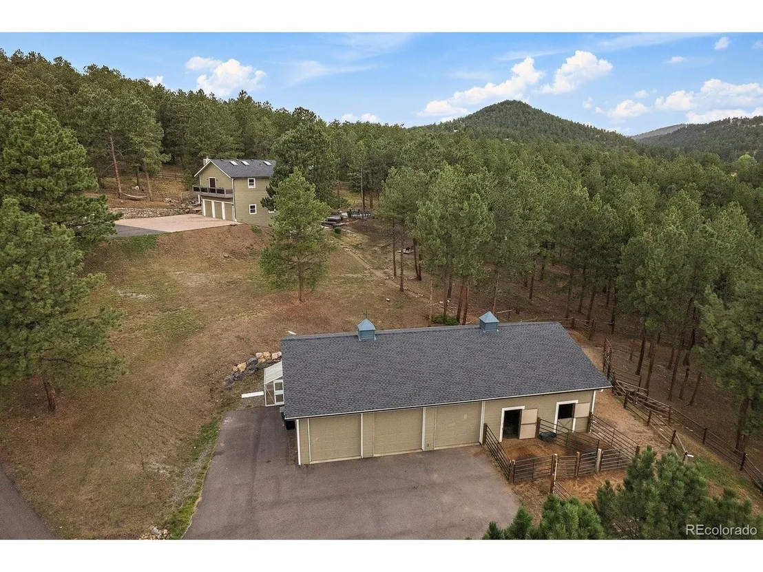 Photo of 2572 Aspen Spring Dr