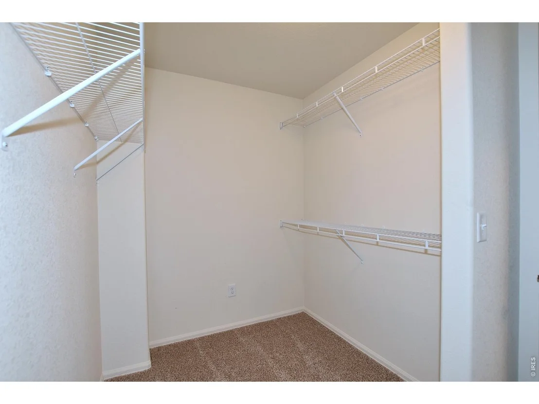 Photo of 2411 Juno Ln