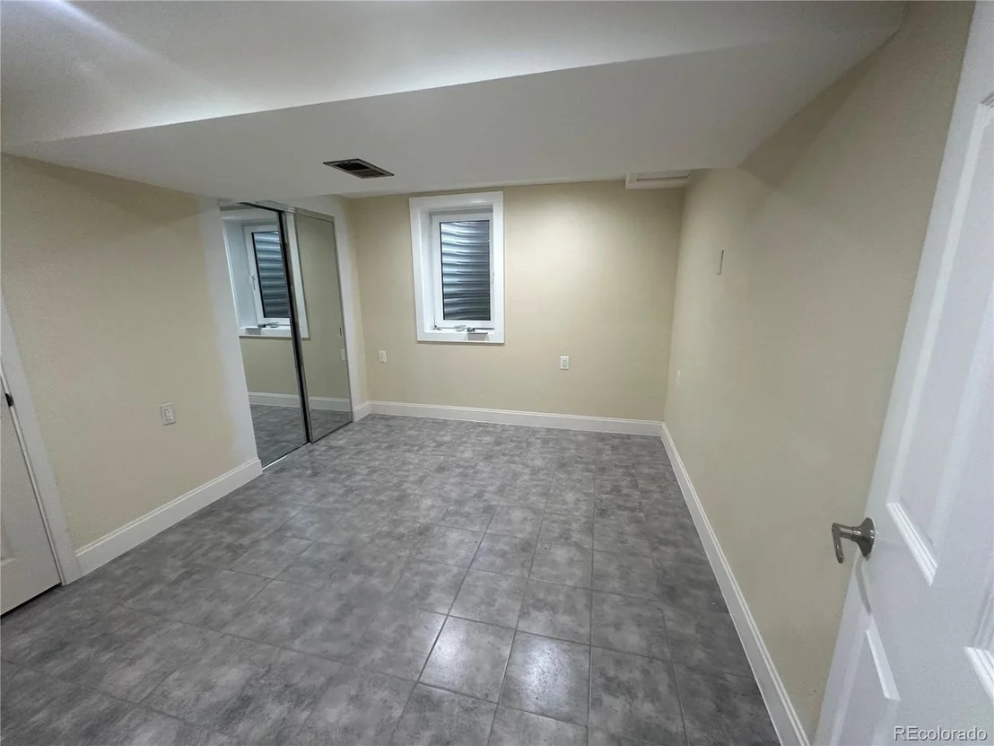 Photo of 203 Cypress Cir