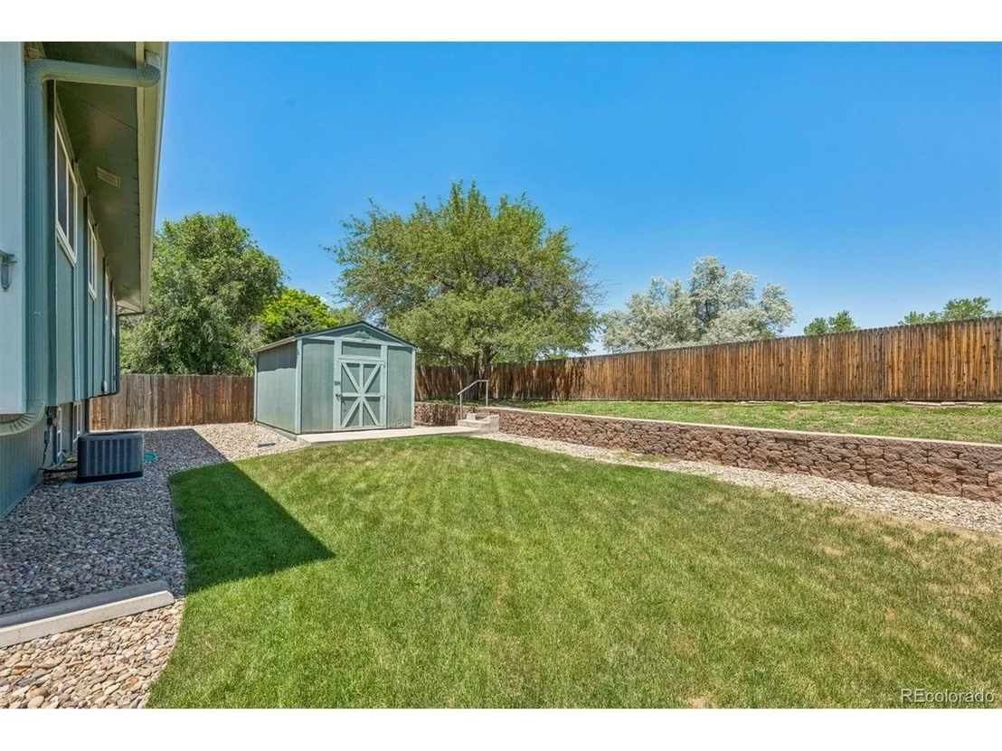 Photo of 13043 King Cir