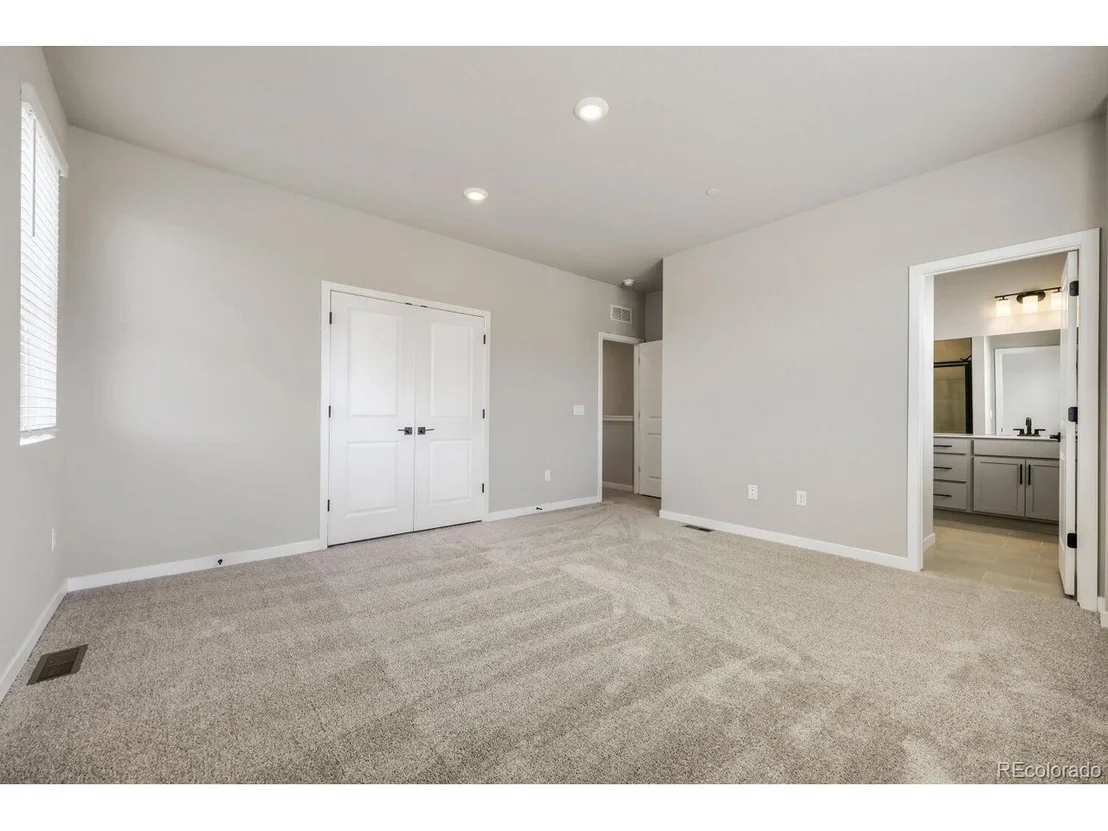 Photo of 8660 Lowell Blvd