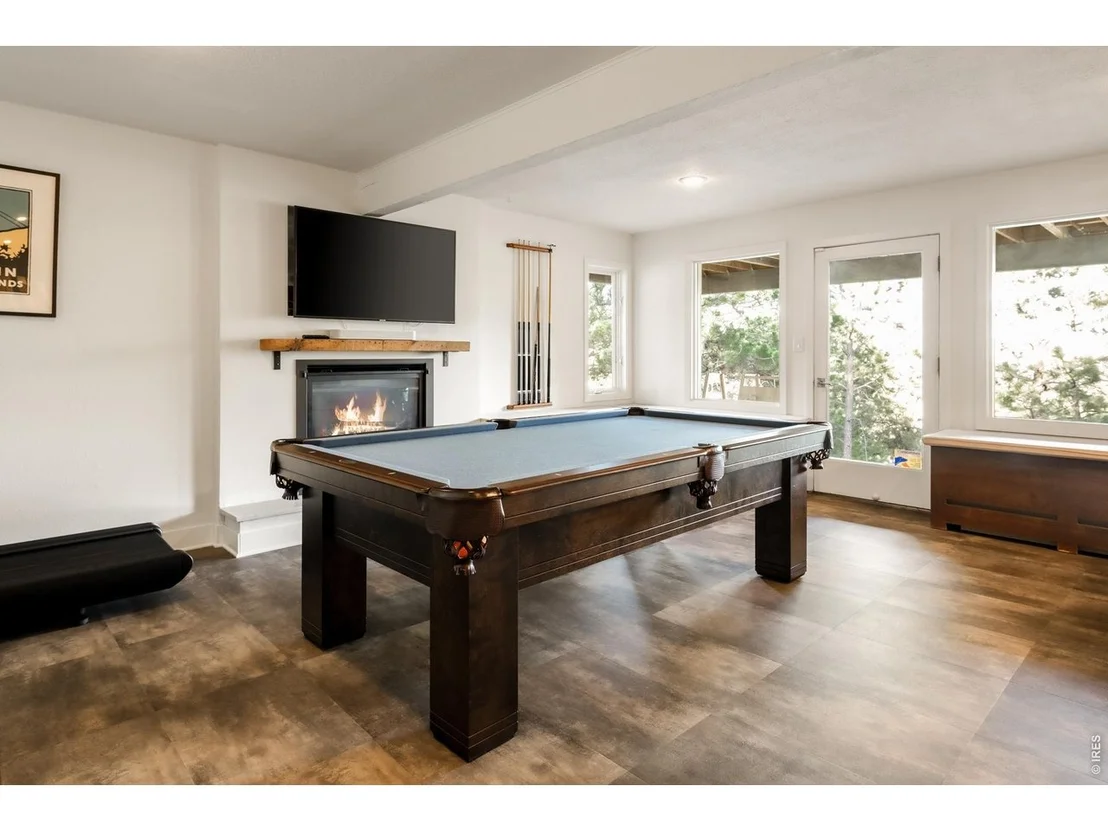 Photo of 252 Pine Tree Ln