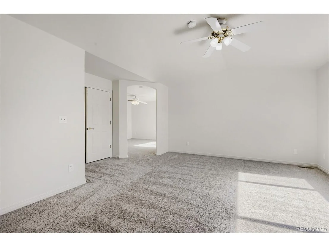 Photo of 796 Ridgemont Cir