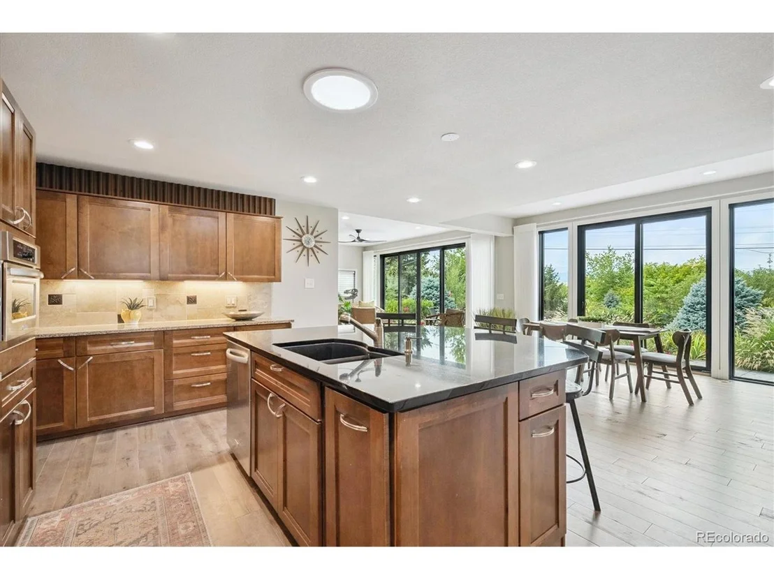 Photo of 31 Skyline Dr