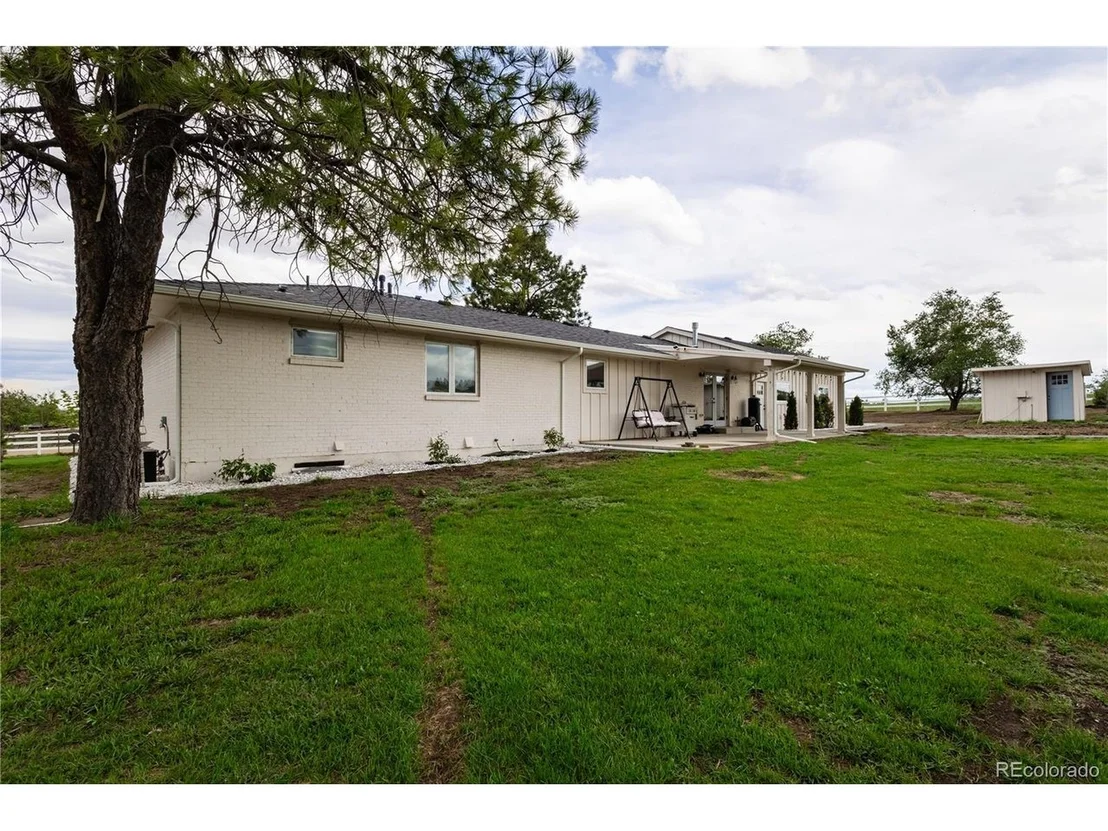 Photo of 344 County Road 16 1/2