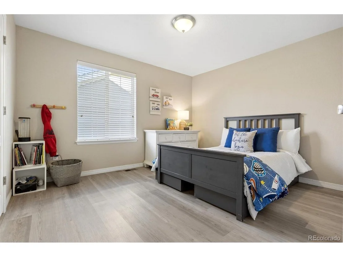 Photo of 8610 Zircon Way