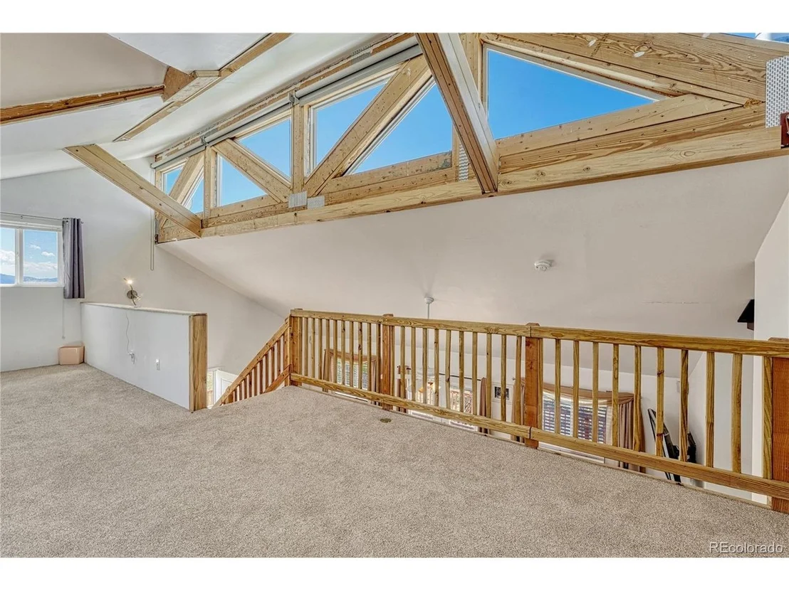 Photo of 74 Noxibee Ct