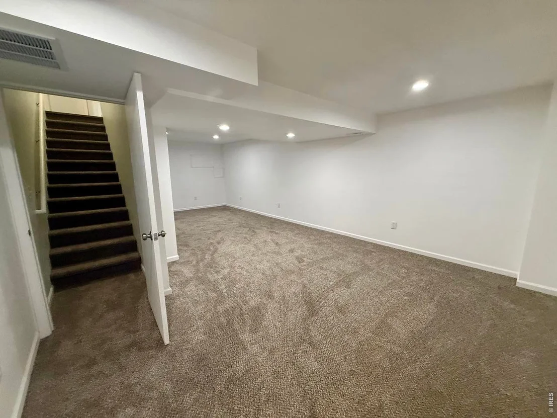 Photo of 459 Stevens Cir