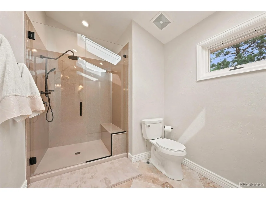 Photo of 2161 Torrey Pine Dr