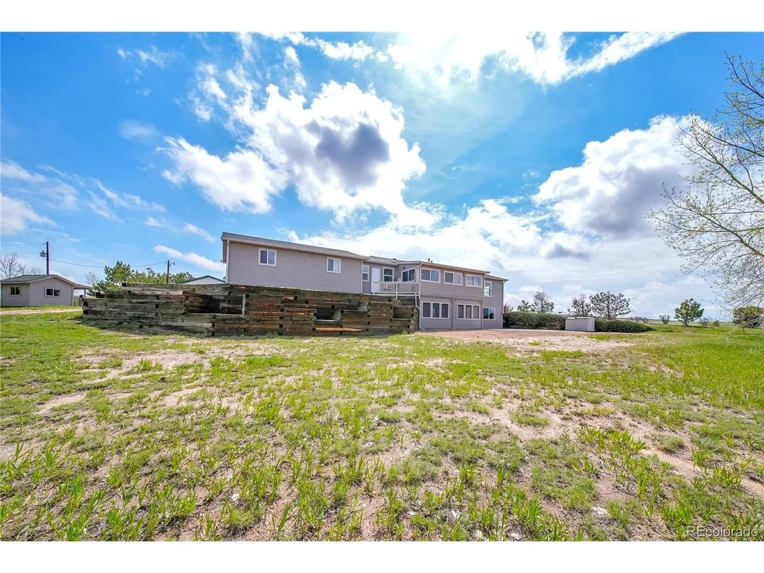 Photo of 445 S County Road 137