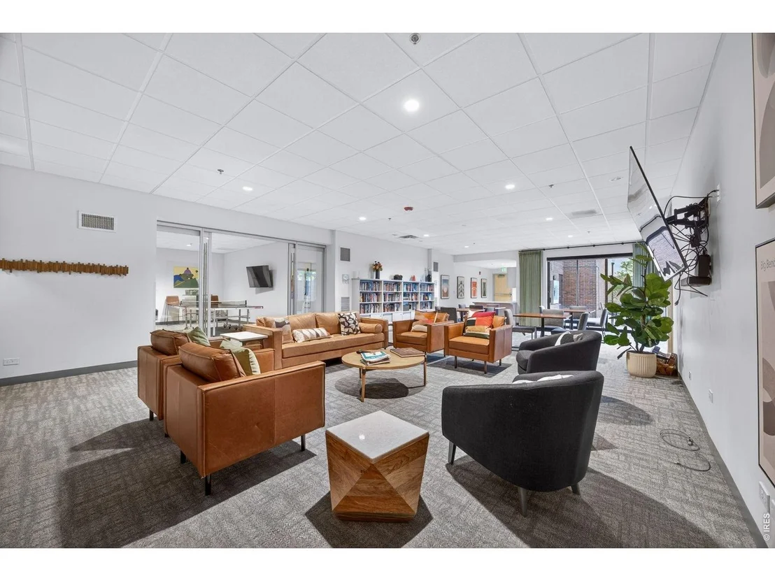 Photo of Unit 201 at 1850 Folsom St