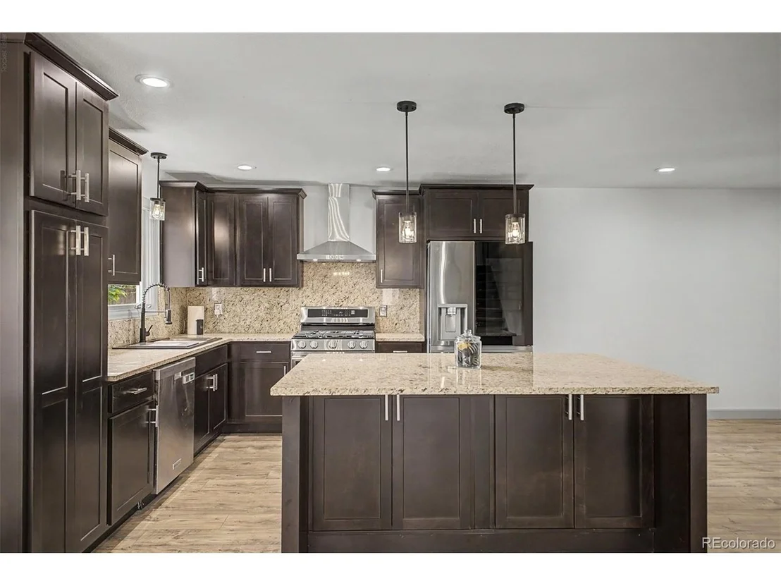 Photo of 2823 Humboldt Cir