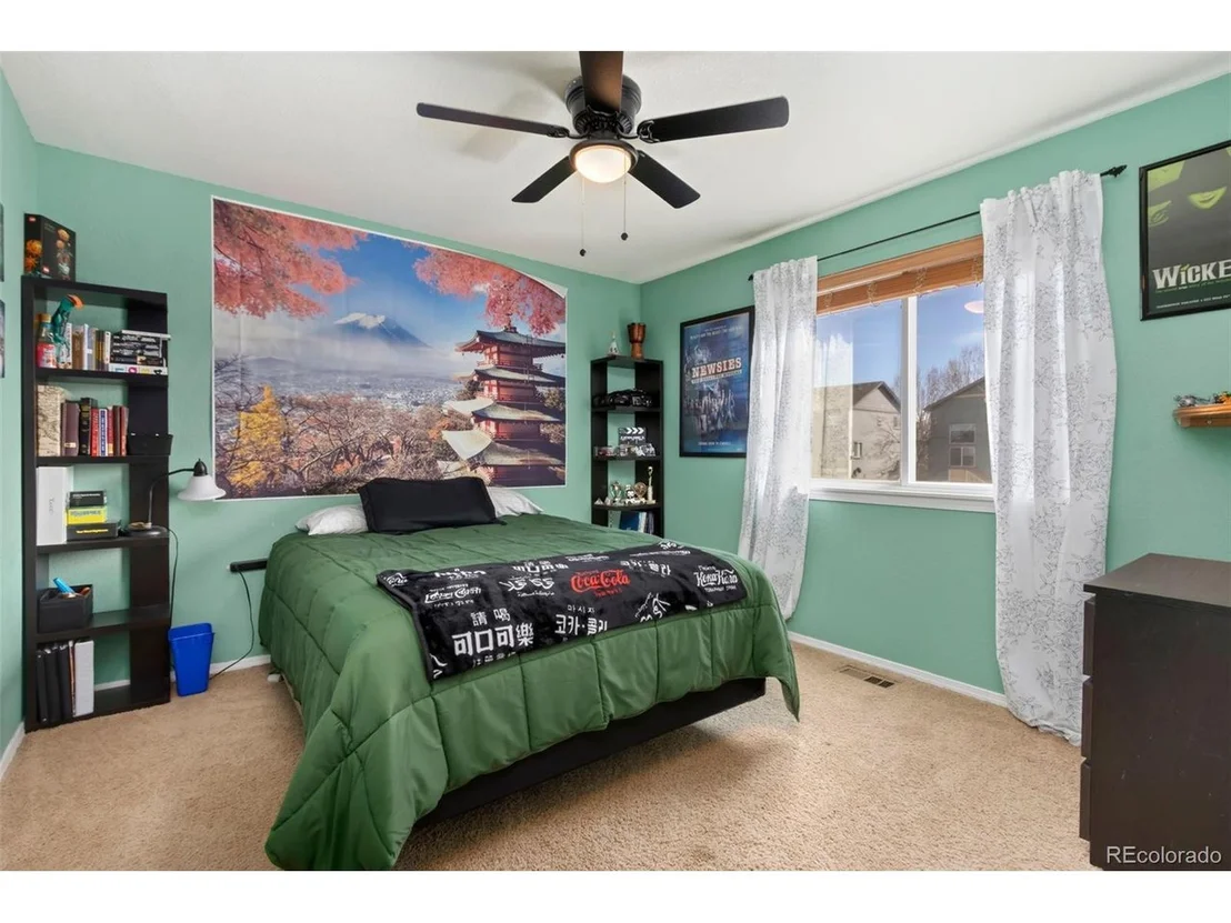Photo of 6280 Snowberry Ave