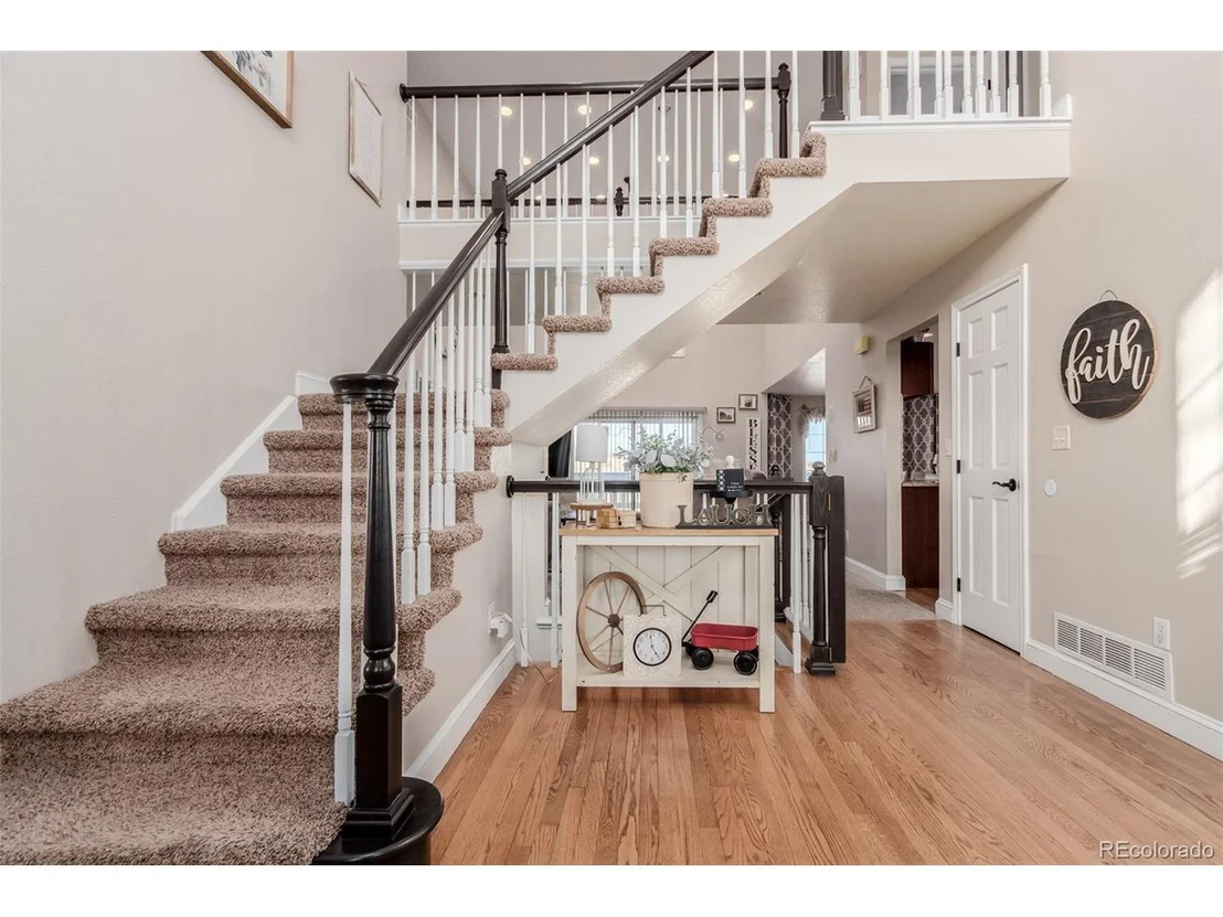 Photo of 2257 Deerpath Rd