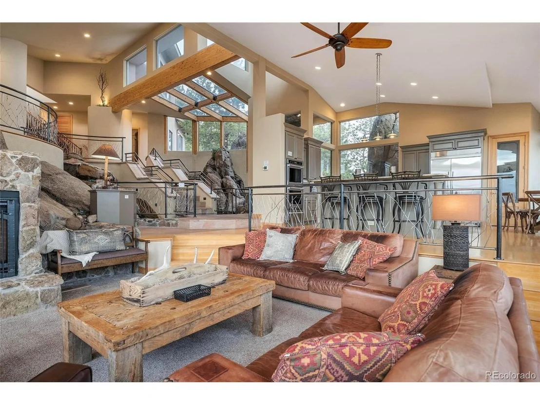 Photo of 25580 Sunset Ln