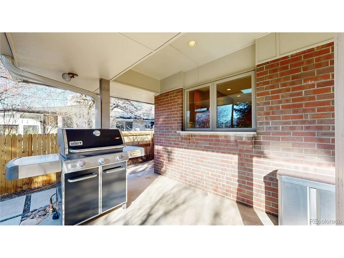 Photo of 477 Locust St