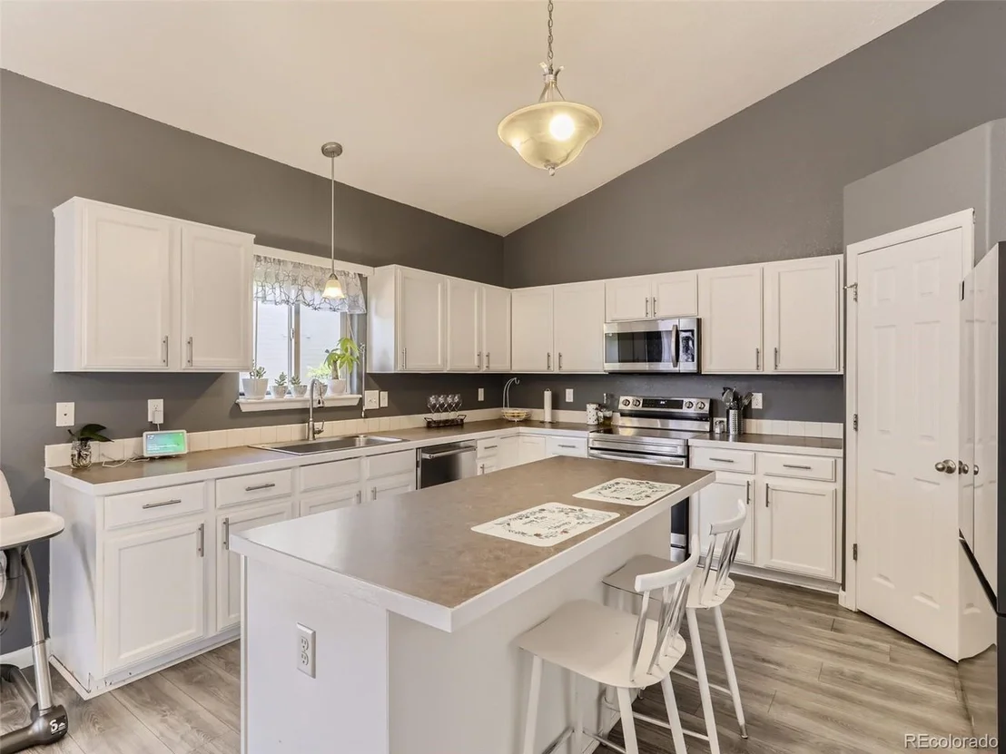 Photo of 607 Cable St