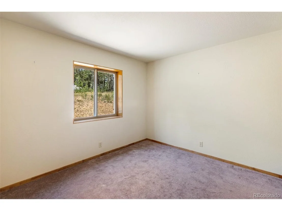 Photo of 1054 Cantiberry Rd