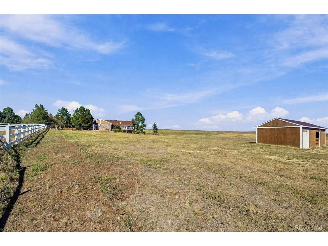 Photo of 9980 Heather Dr