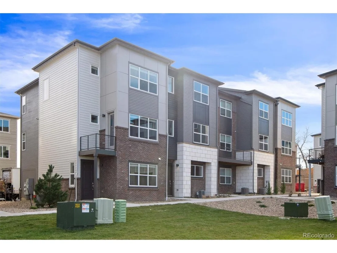 Photo of Unit 16101 at 455 Interlocken Blvd