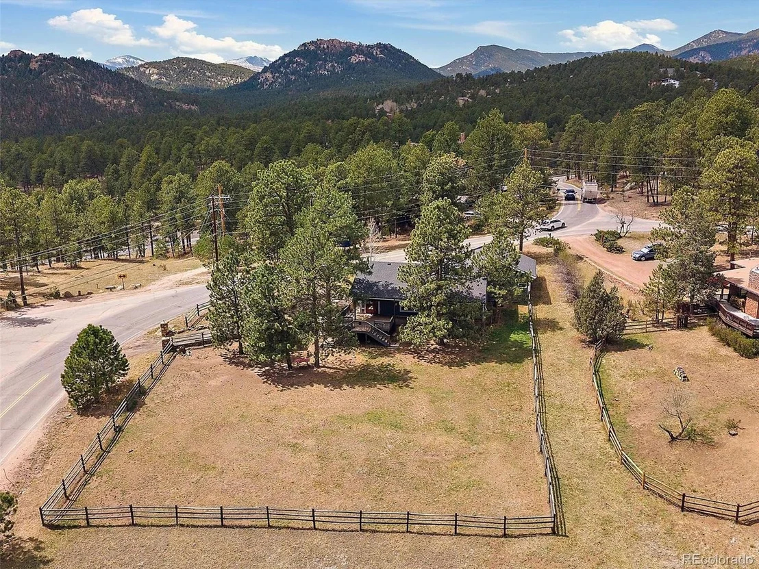Photo of 29035 Douglas Park Rd