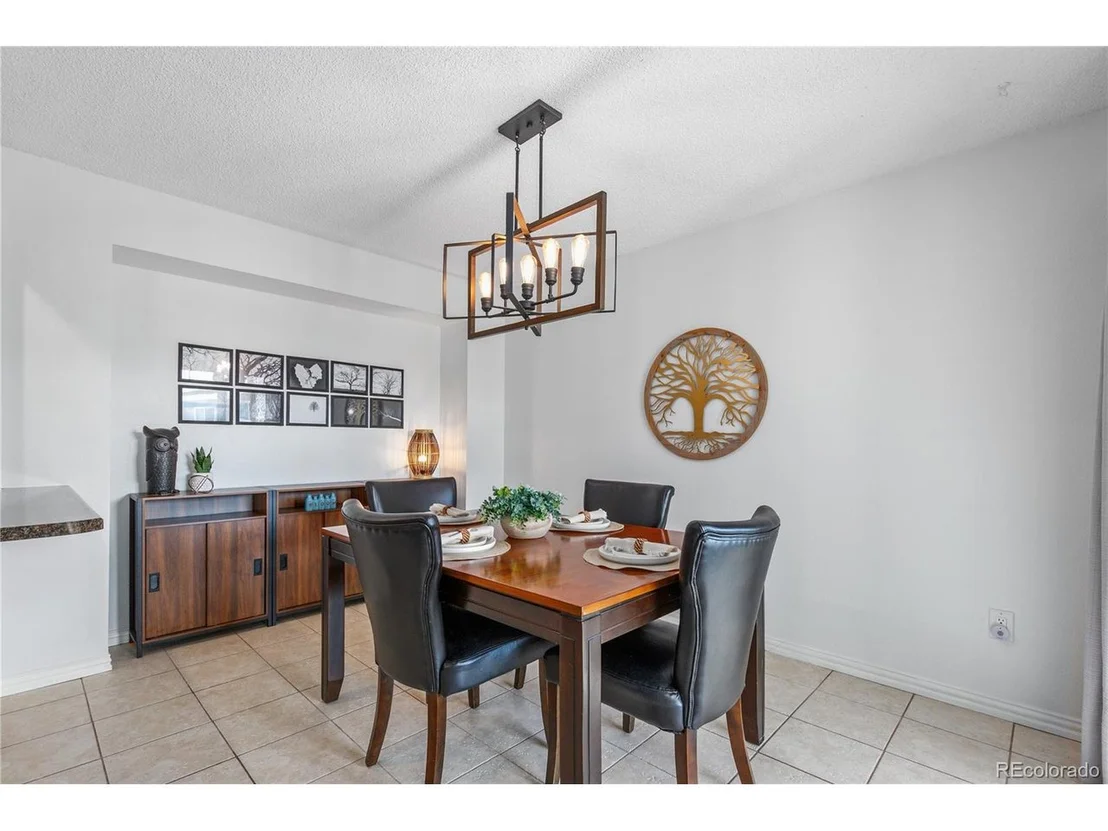 Photo of 5633 W 71st Pl