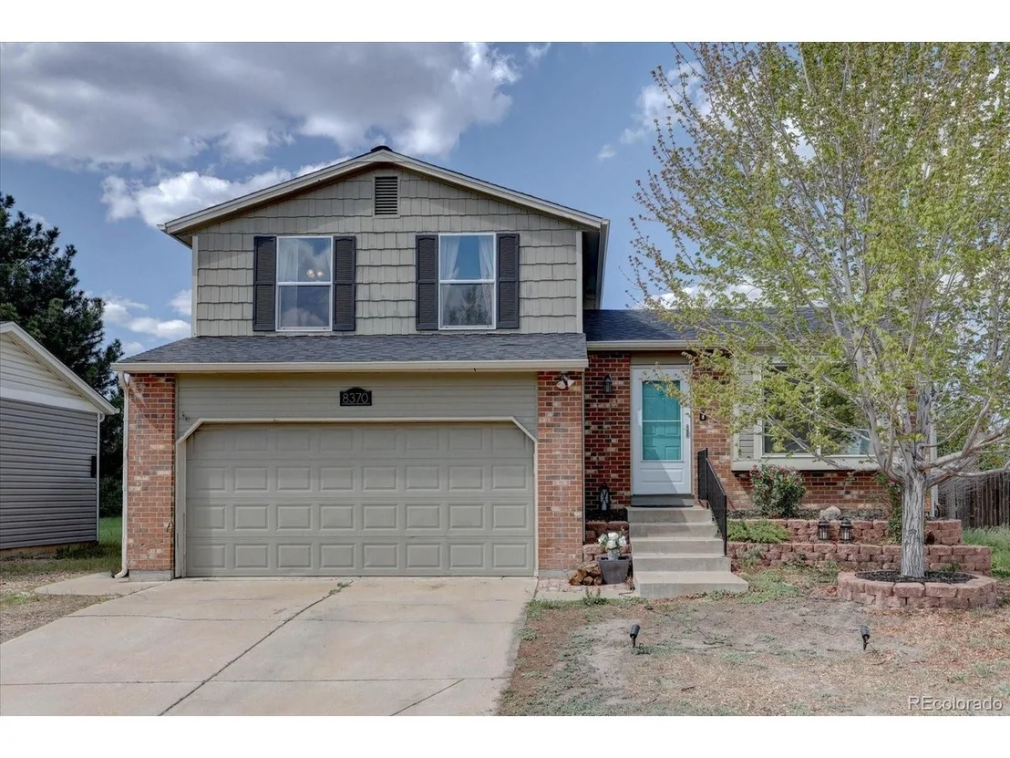 Photo of 8370 Sandreed Cir
