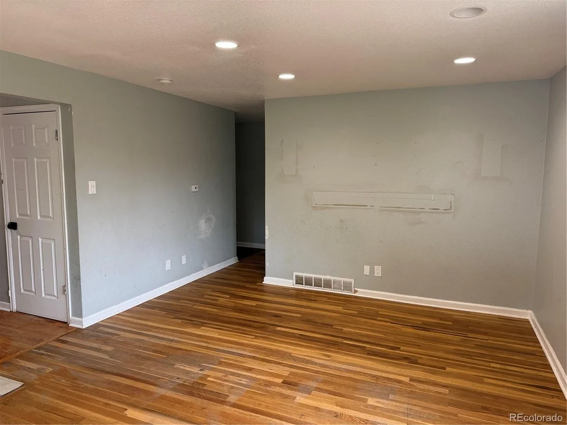 Photo of 281 Lansing St