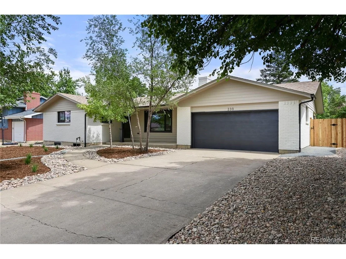 Photo of 230 Seminole Dr
