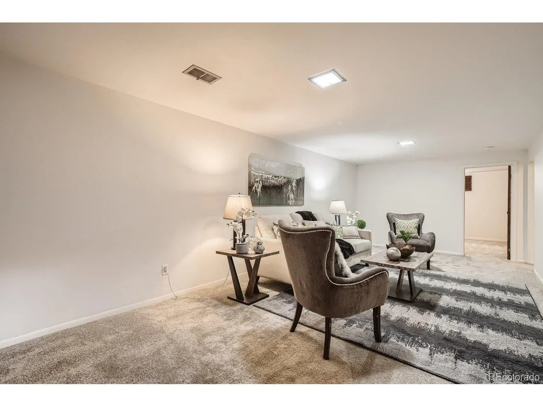 Photo of 5349 Flower Cir
