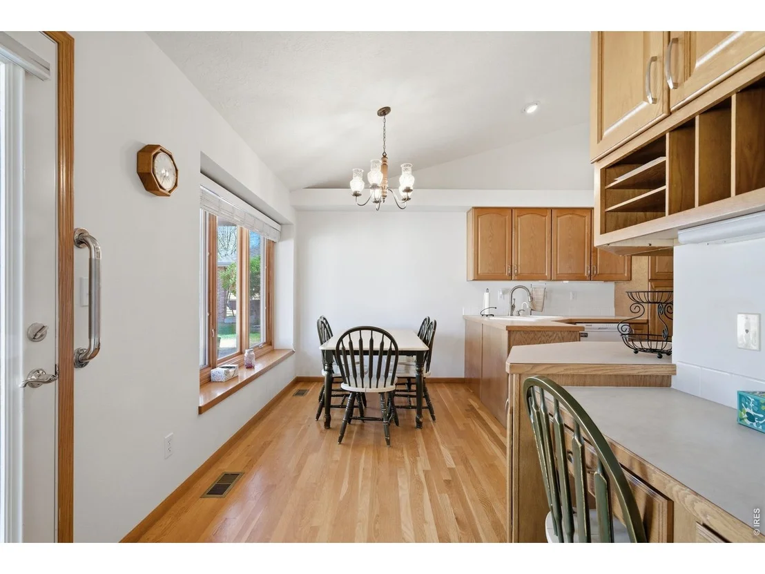 Photo of 1850 45th Ave