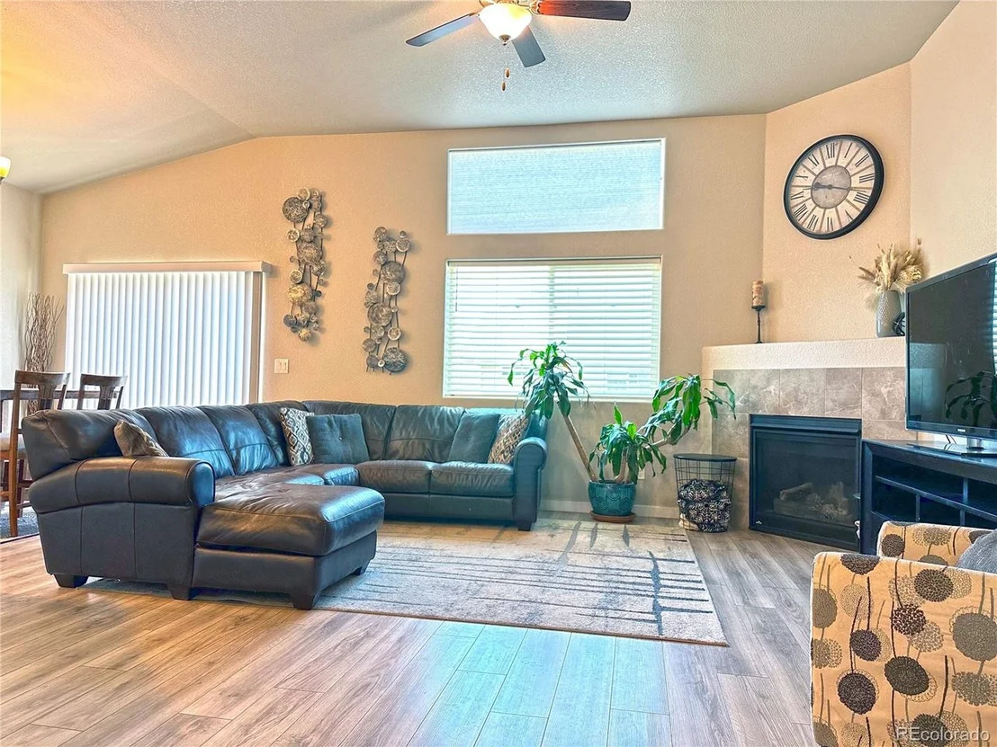 Photo of 871 Sunlight Peak Dr