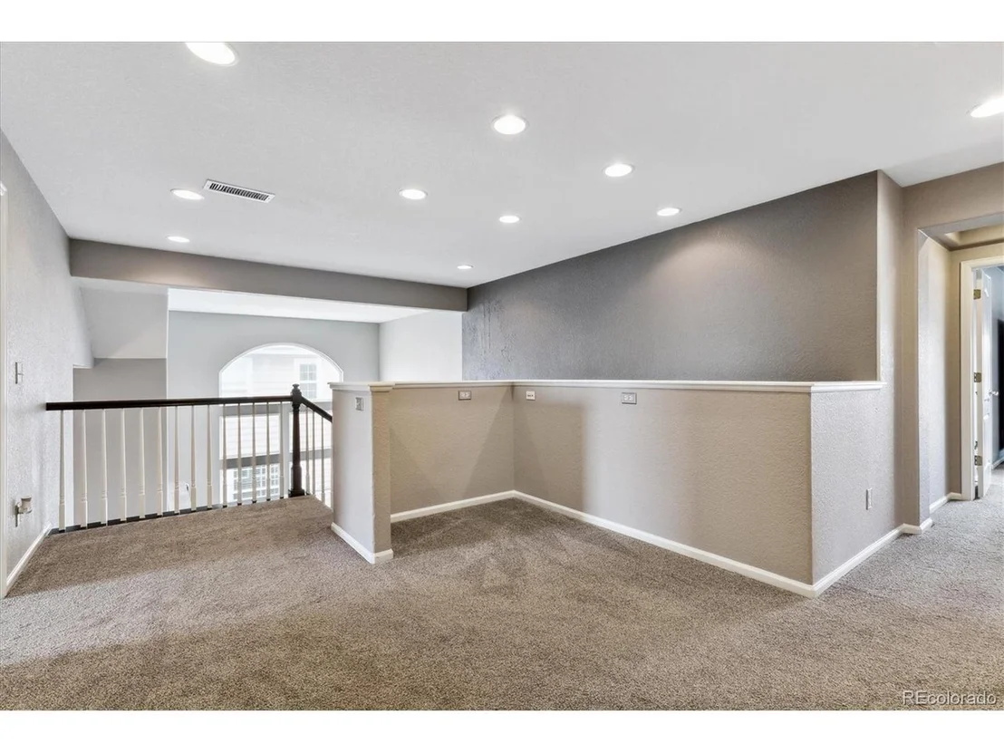 Photo of 10622 Briarglen Cir