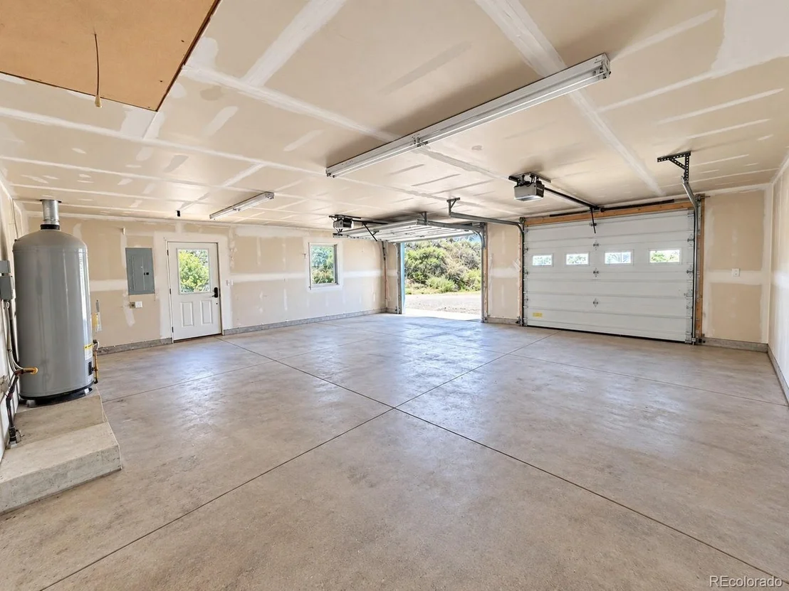 Photo of 6085 County Road 210