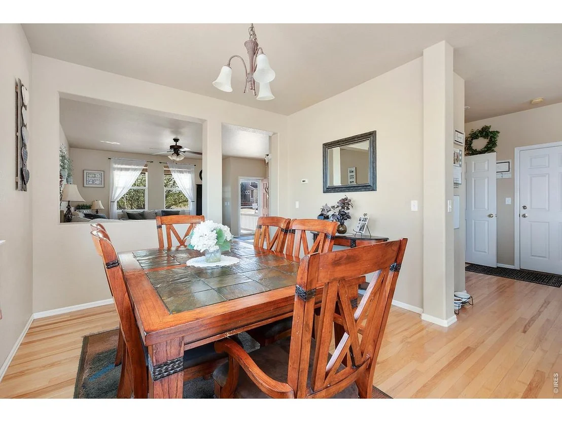Photo of 7592 Triangle Dr