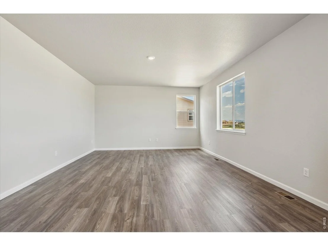 Photo of 822 Kettlepond Way