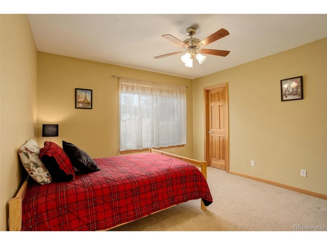 Photo of 26226 Sweetbriar Trl
