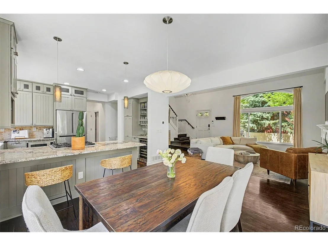 Photo of 1284 Elder Ave