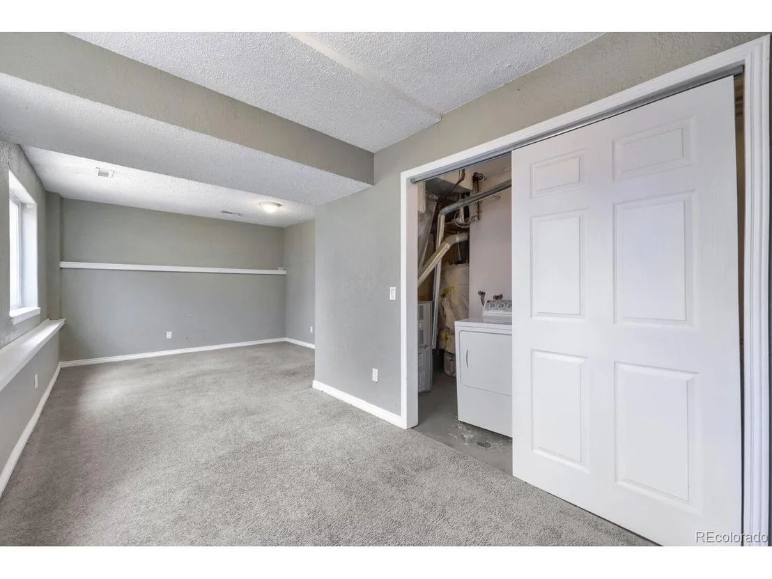 Photo of 7530 Hilltop Cir
