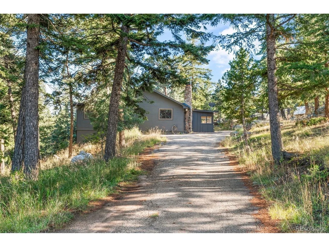 Photo of 5886 High Dr