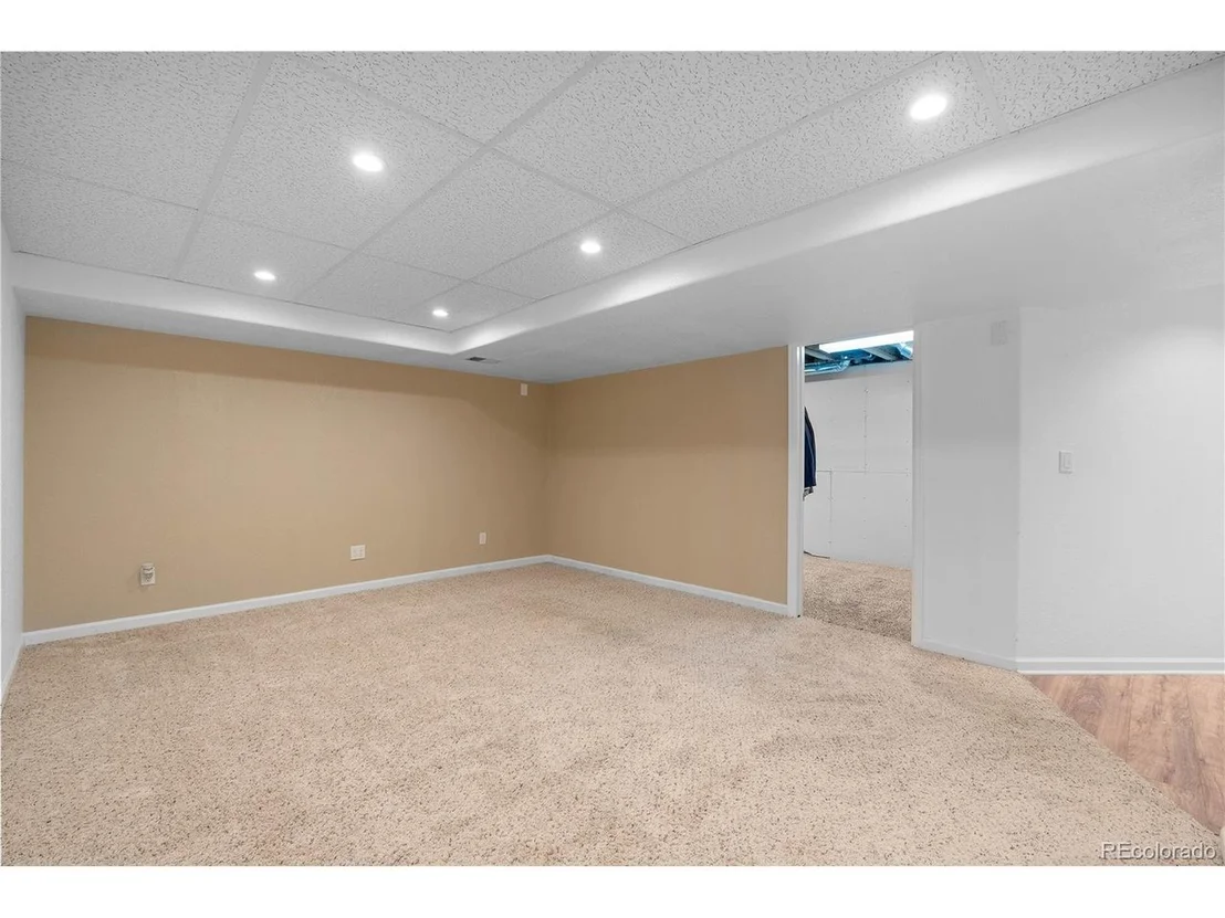 Photo of 9941 Chambers Dr