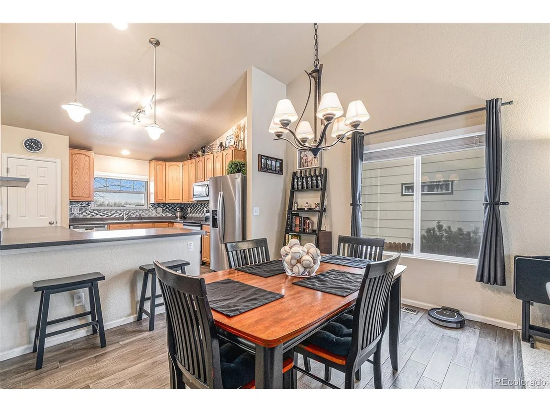Photo of 5734 Hickory Cir